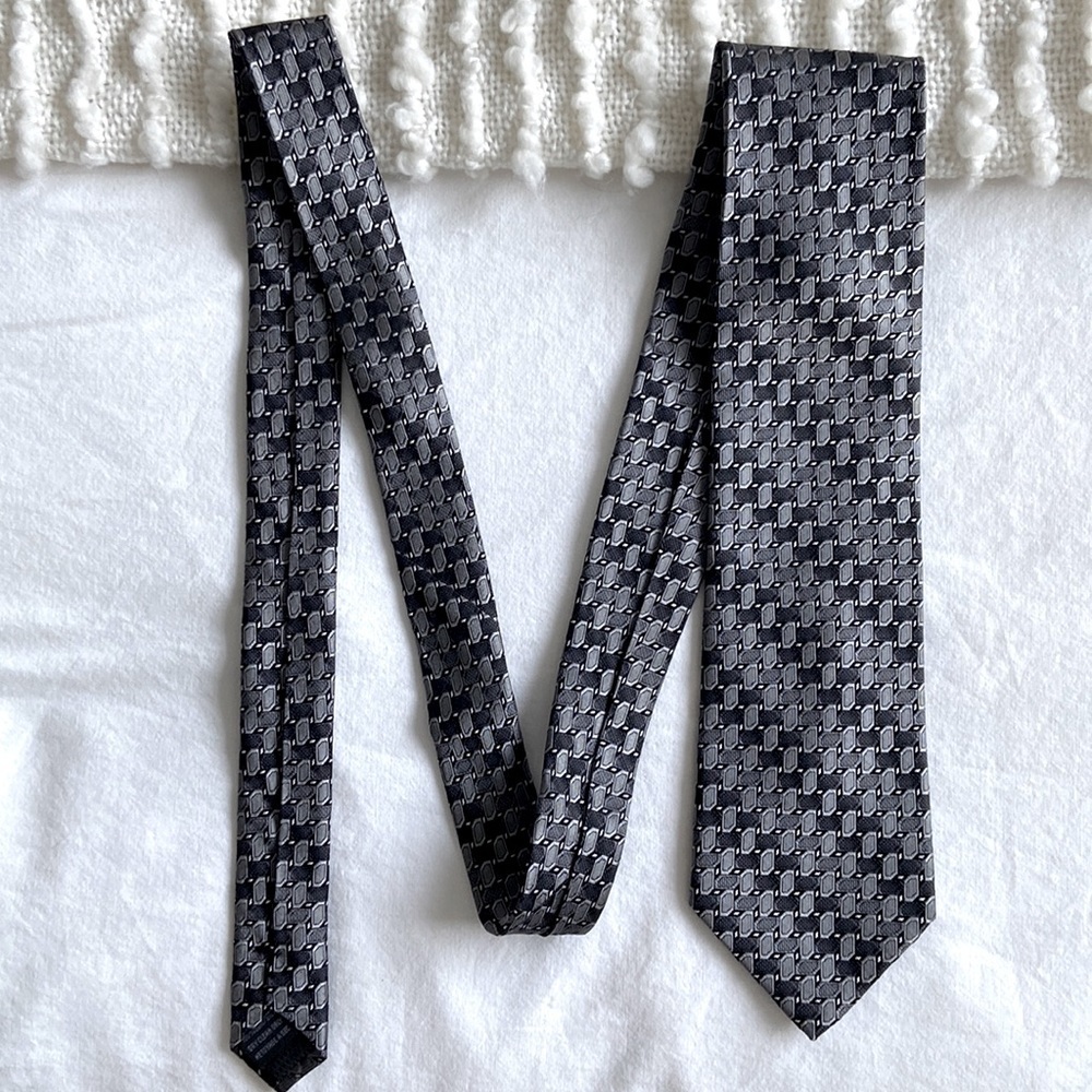 ✨ BUY 1 GET 1 FREE ✨Joseph&Feiss 100% Patterned Tie